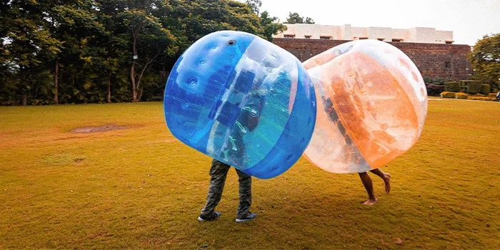 Corporate team-building activity at Fort JadhavGadh near Pune