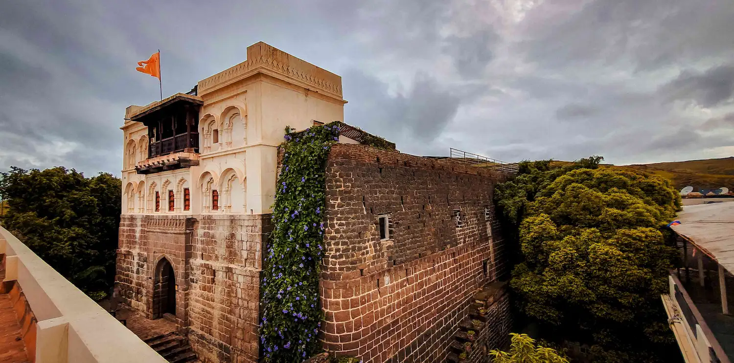 300 year old Fort JadhavGADH heritage hotel near Pune Maharashtra