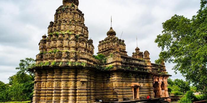 Sangameshwar Temple in Saswad near Pune