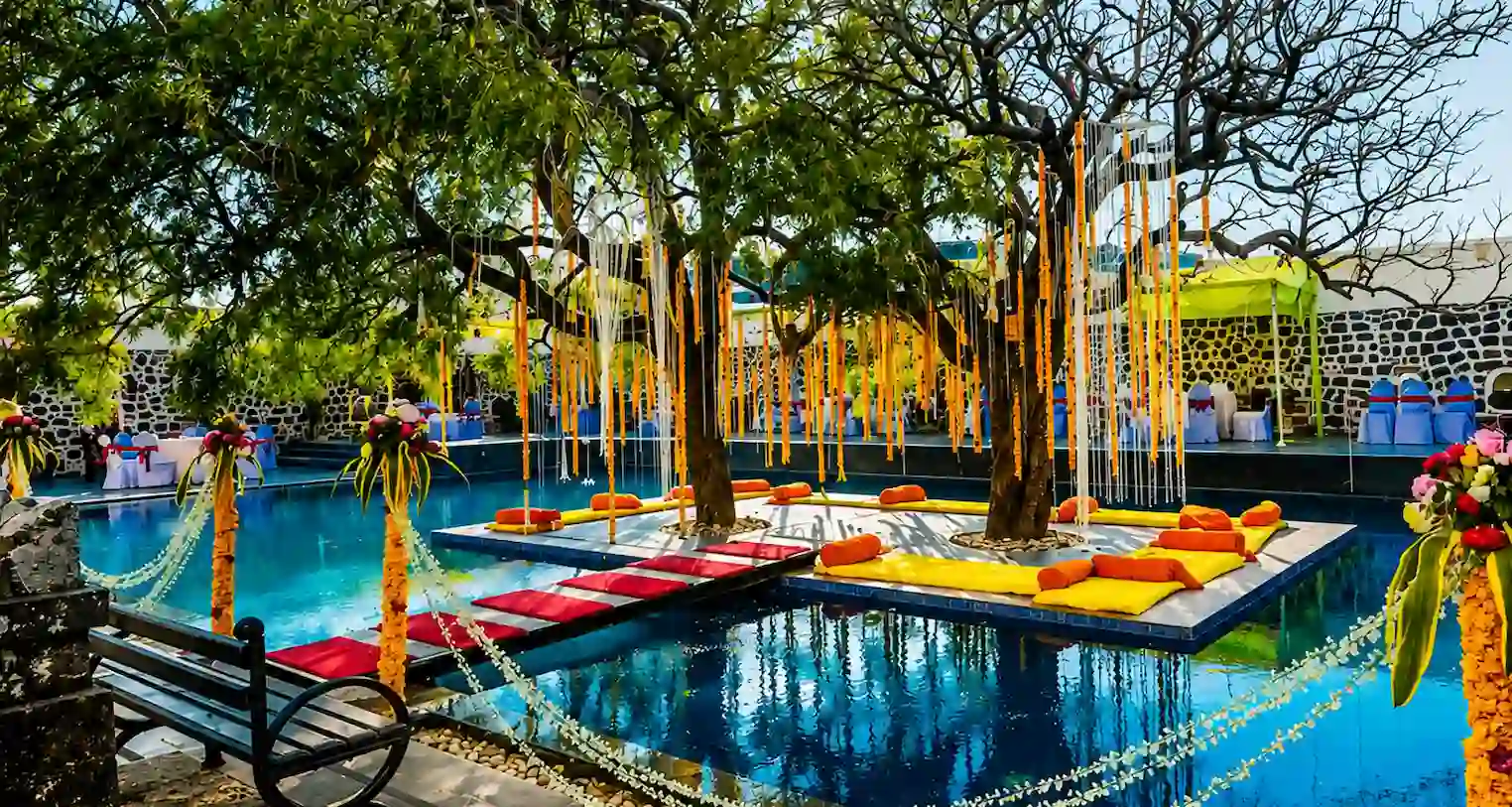 Winter weekend getaway at Fort JadhavGADH near Pune