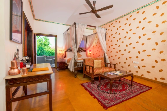 Bajirao Suite - Heritage Fort Resort Stay near Pune