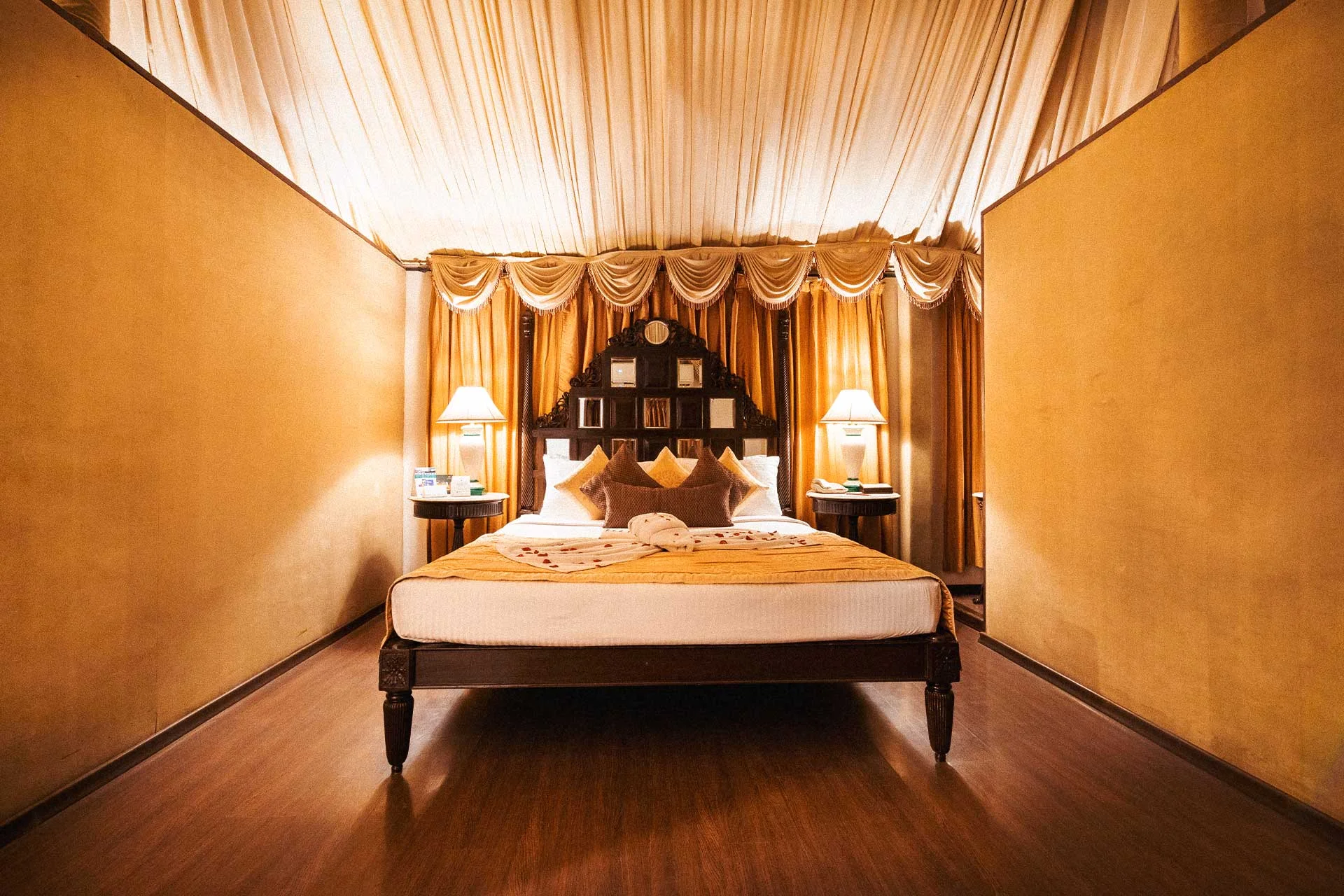 Holiday Resort near Pune and Mumbai - Museum Suite