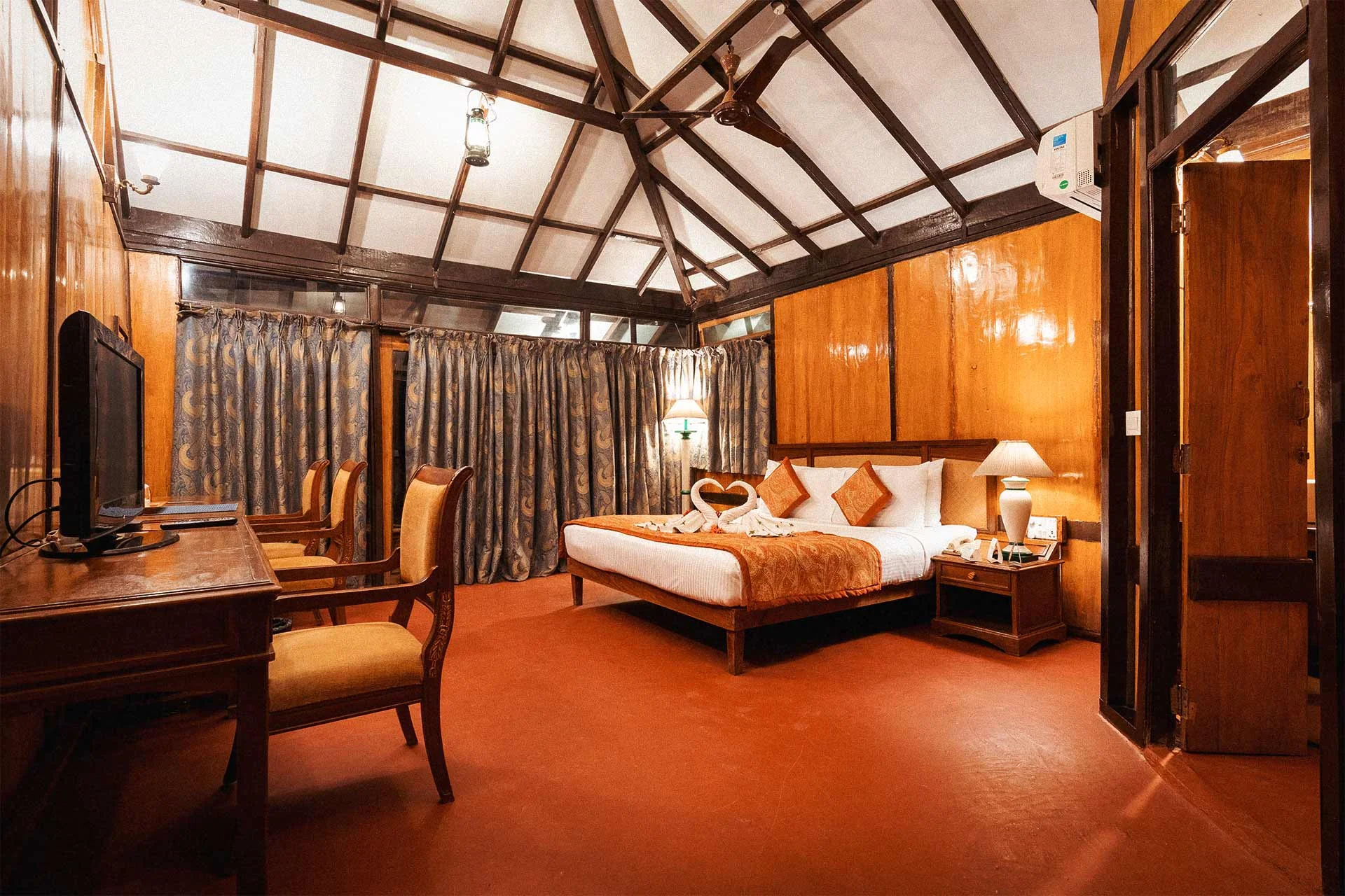 Luxurious Neem Forest Cottage stay at Fort JadhavGADH Resort near Pune.